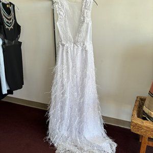 SHINTH WHITE LADY EVENING DRESS 2019 MODERN PLUNGE V NECK FEATHER BEADING SPLIT